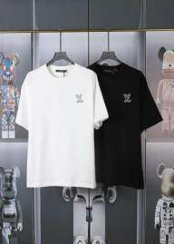 Picture of Louis Vuitton T Shirts Short _SKULVS-XLtltxA1187191